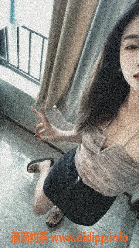 东莞楼凤-大朗紫萱，700元体验完美服务