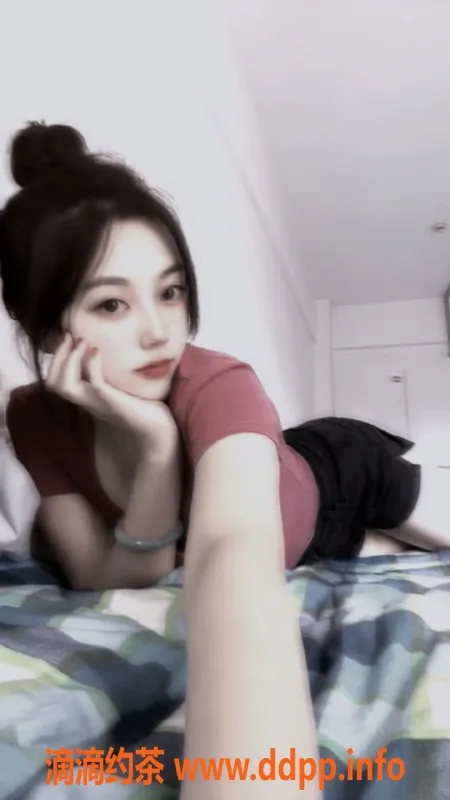 常州楼凤-常州静静，21岁170身高，700P超值体验