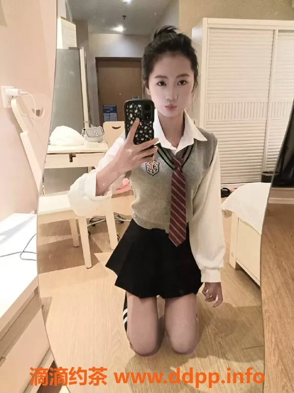 南通楼凤资源信息,崇川区小凡，166身高，18岁可教萌妹