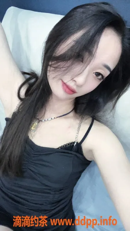 惠州楼凤-董小云，23岁，胸围36C，陈江课室，700/课时