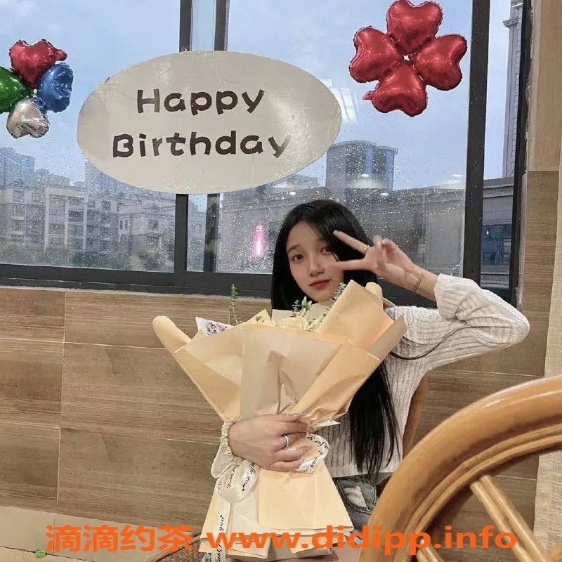 常州楼凤-武进婷婷，165cm嫩妹，陪浴服务只需600元