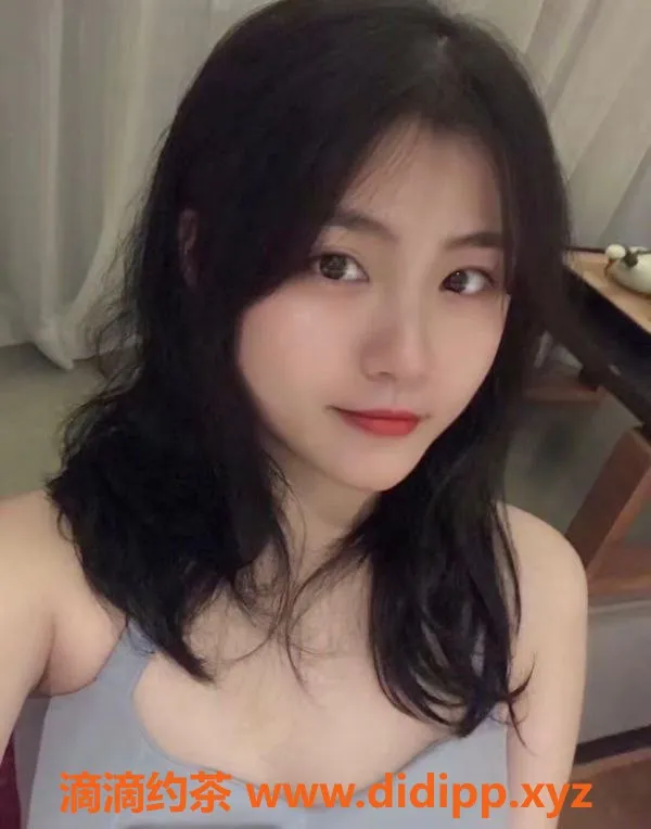 深圳楼凤资源信息,深圳龙华23岁清纯美女茹儿，身高164cm，超值服务！