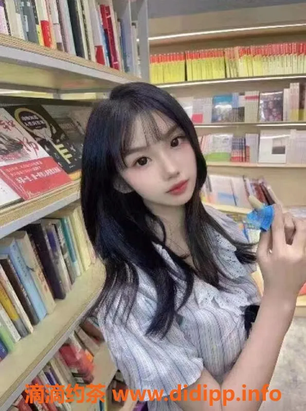 兰州楼凤-兰州清纯小M莹莹，8P服务欢迎调教