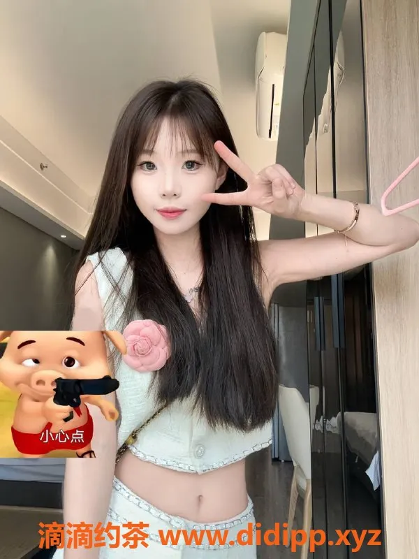 青岛楼凤-黄岛小奶猫，163身高20岁，激情服务600p