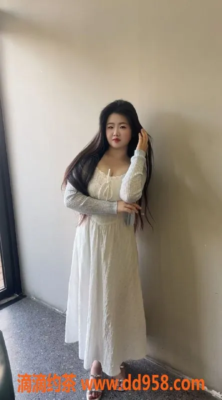 惠州楼凤-惠阳淡水小胖妞，157cm/115斤/胸C+，实在又可爱