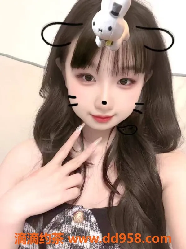 温州楼凤资源信息,瓯北18岁嫩妹，165cm 49kg可爱甜心