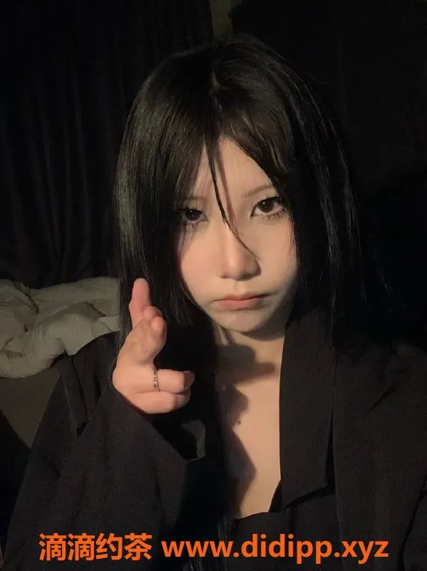 常州楼凤资源信息,常州咪咪，19岁，身高164，胸围C，800起