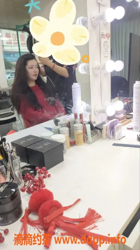 中山楼凤资源信息,梦婷 25岁 36C 东升/古镇 服350