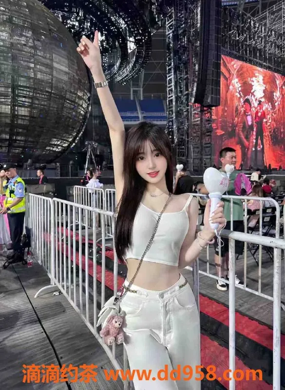 常州外围-重庆山茶花极品学M05，172cm D罩学生