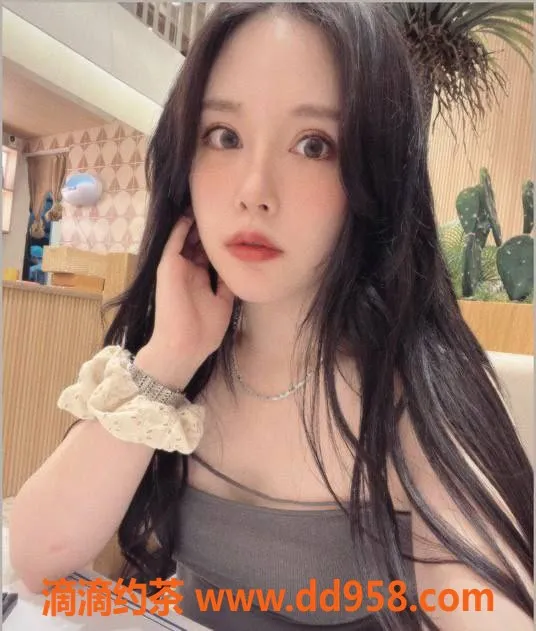 常州楼凤-新北区大魔王：162cm C罩胸 1500P服务