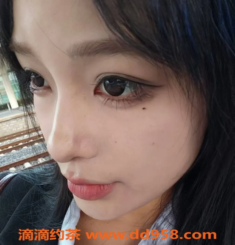 常州楼凤资源信息,常州小雅，23岁165cm，胸围C，800元起