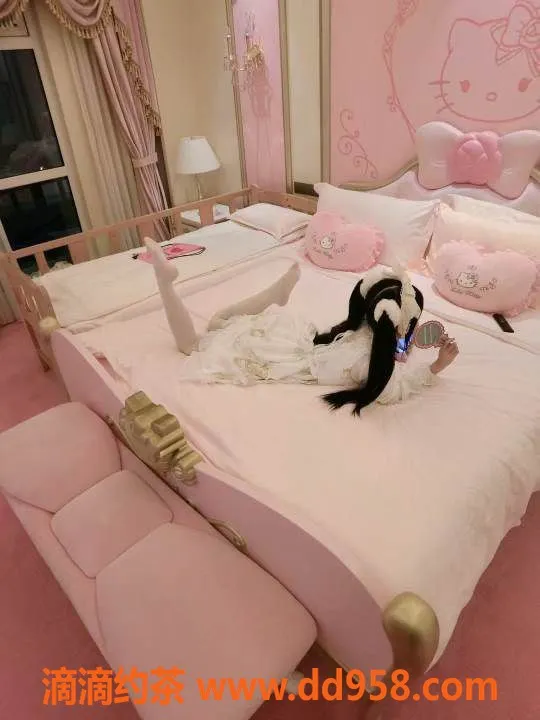 无锡楼凤-无锡小萝莉，153cm，胸围D，超萌可爱