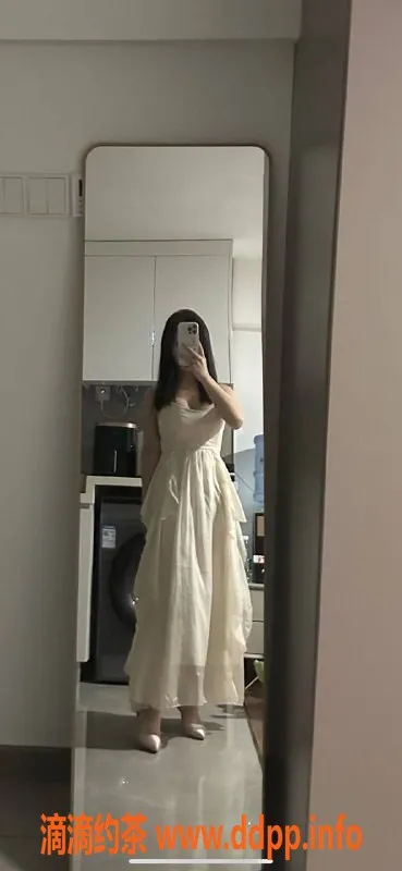 常州楼凤资源信息,常州妮妮，23岁身高158，胸围B，服务优质