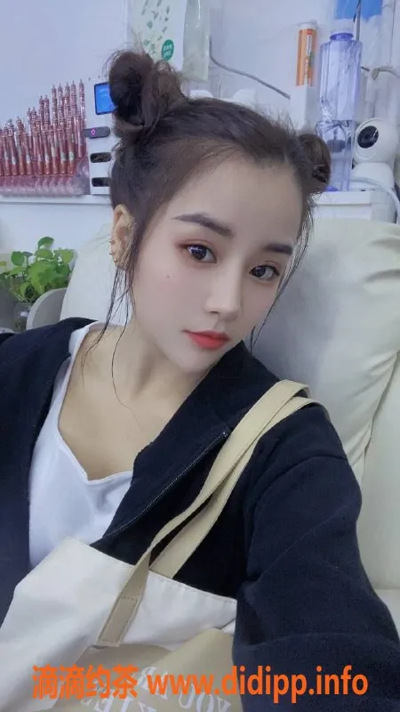 惠州楼凤-惠阳秒涵，160cm身高，21岁小妹热情服务