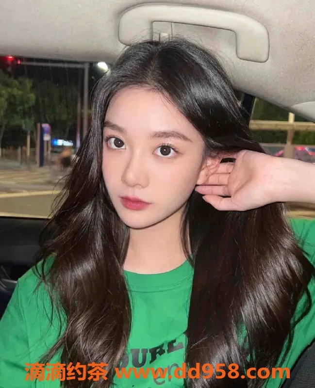 常州上门服务-重庆173cm女神山茶花，88斤热情服务