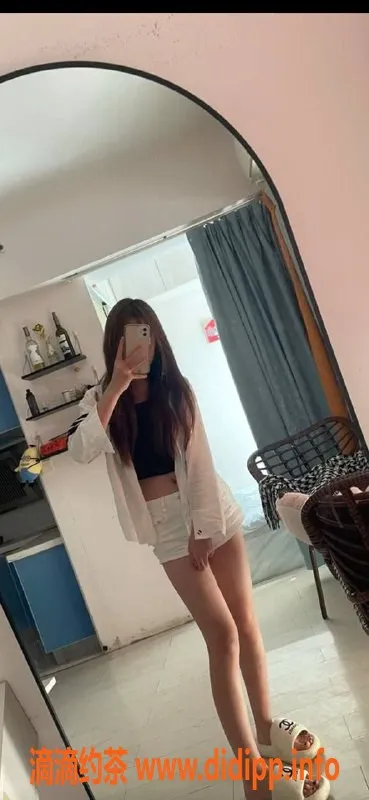 惠州楼凤资源信息,大亚湾丹丹，18岁美少女，洗吹制服丝袜服务