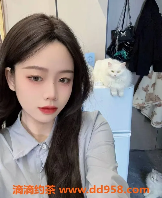 青岛楼凤-青岛花花，身材火辣，超黏人