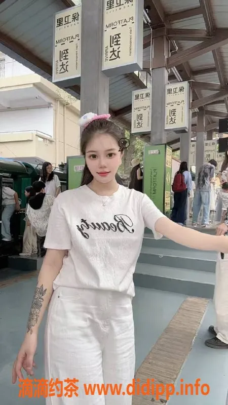 温州楼凤-鹿城图图，163cm 47kg，纯欲听话，800元起