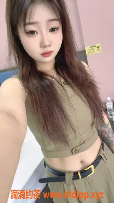 南通楼凤资源信息,崇川区小梦琪，18岁完美身材，800元/次