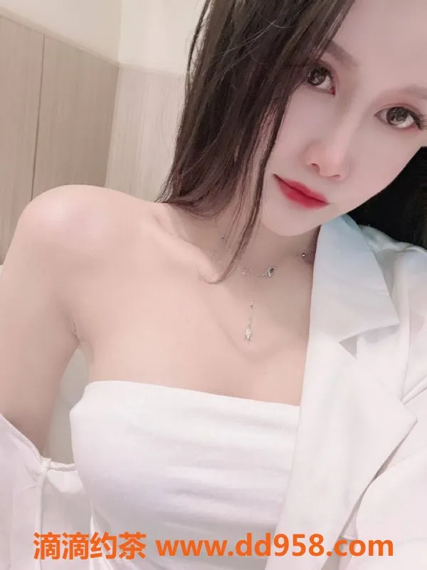 惠州上门服务-西西，惠城区24岁美女，身高162cm，42kg上门服务