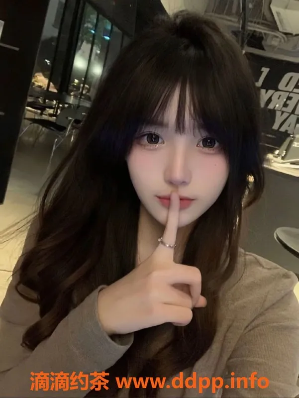 常州外围资源信息,常州清纯大学生山茶花，170高挑童颜巨乳