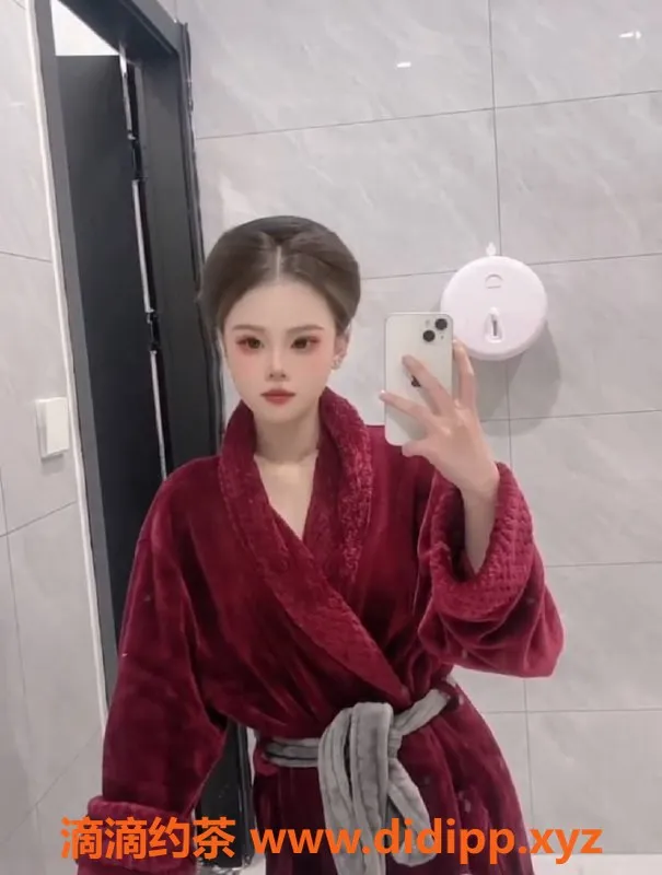 青岛楼凤-青岛清月：身材火辣的优质享受