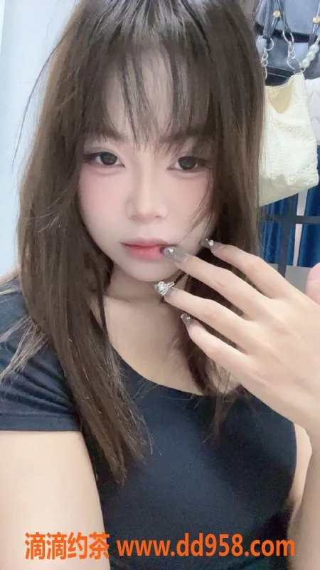 惠州楼凤-惠城贝贝，03年芳龄，C罩杯，超值服务！