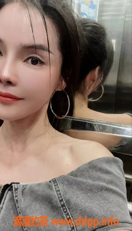 中山楼凤-南区小蛮妖，25岁，500元飘柔服务