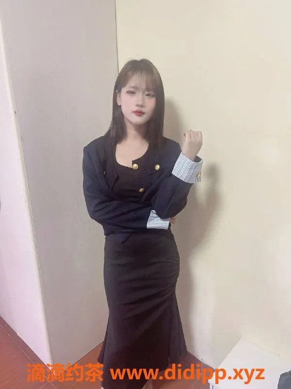 惠州楼凤资源信息,惠阳小不点，155cm，84斤，19岁服务热辣