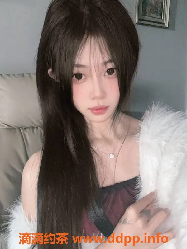 惠州楼凤-河南岸小迪，19岁160cm嫩妹，热情服务等你来！