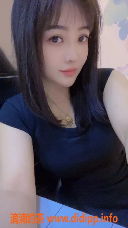 南通楼凤-通州区奶茶妹，大胸诱惑，五次只需500元