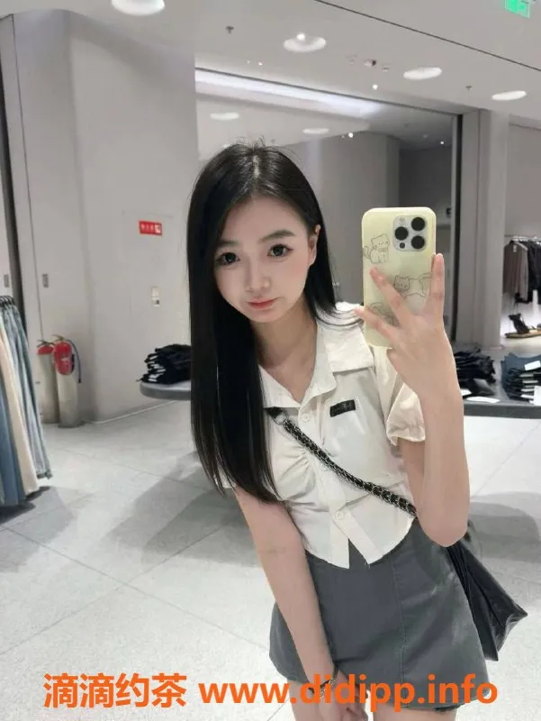 深圳楼凤资源信息,龙华19岁宁宁，身高163cm，超值1000元P