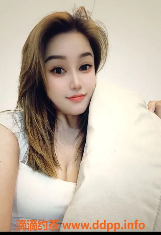 中山楼凤-西区果果，34D曲线，400元起服务