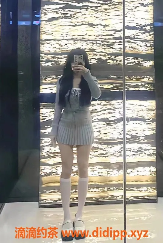 常州楼凤-常州柠檬，22岁166cm，胸围C，800元起