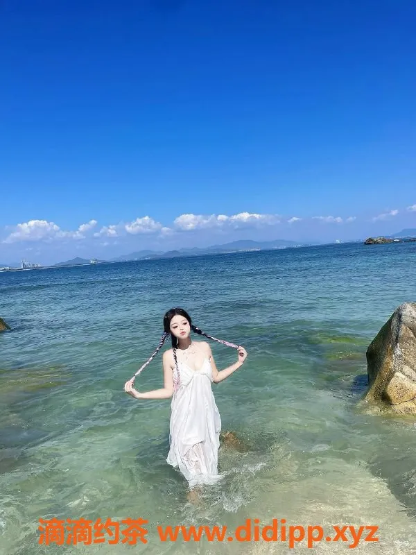 兰州楼凤-兰州多多，19岁51斤，黑丝情趣服务