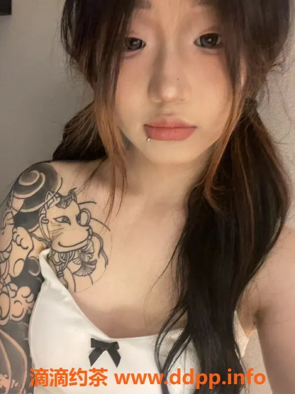 成都楼凤-成都小明，158cm匀称嫩妹，500元体验服务