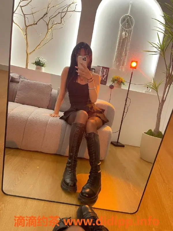 常州楼凤-常州小语 164CM 49KG B罩杯激情服务