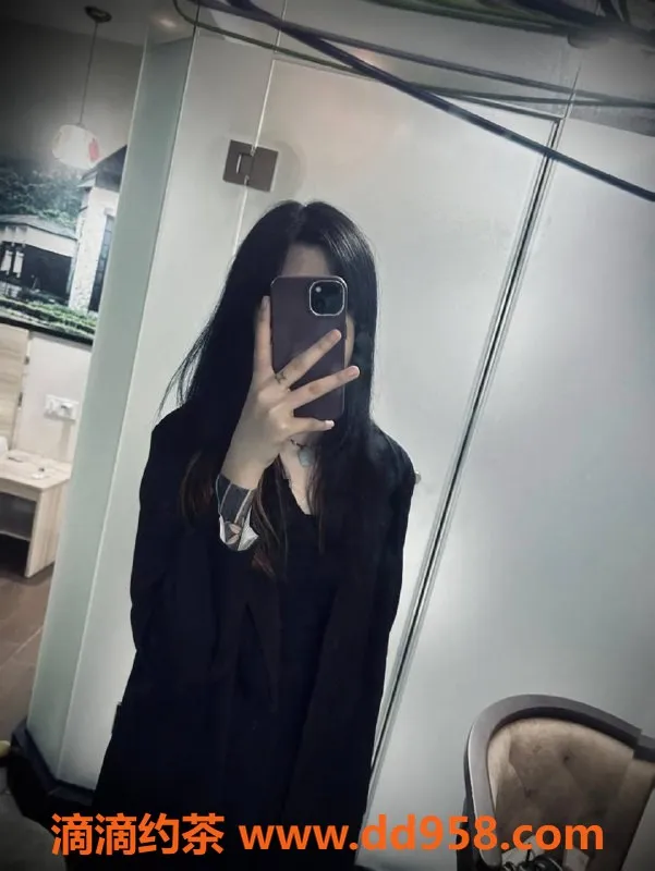 惠州楼凤资源信息,惠州小豆丁20岁高挑嫩妹，500元享受温柔陪洗