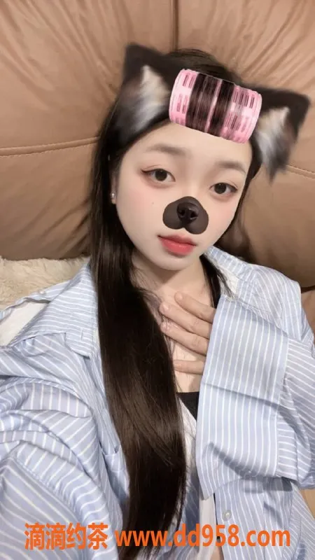 中山楼凤-西区沙溪涵涵，18岁C罩杯甜美妹子