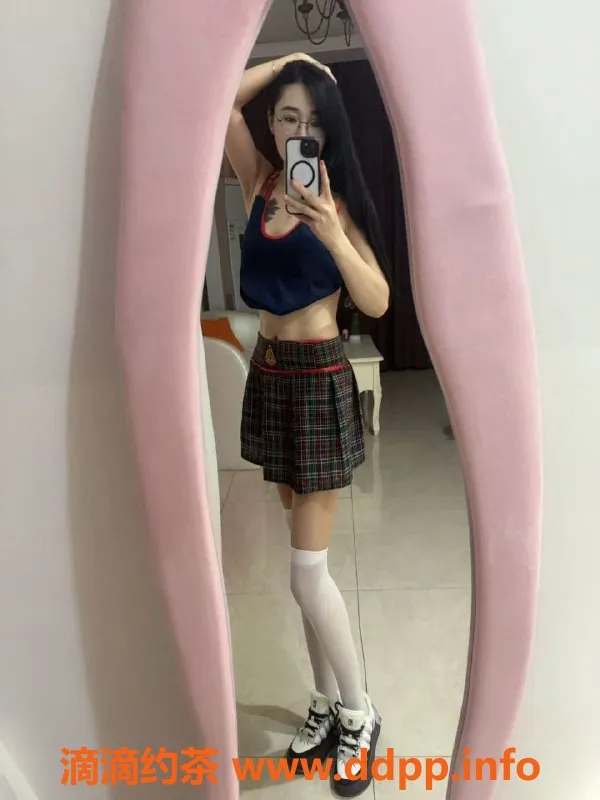 兰州楼凤-七里河多米 价格700起 洗浴调情服务