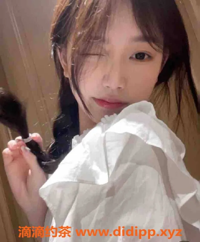 常州外围-常州山茶花🌸洋气御姐 素颜细腻