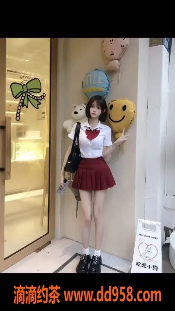 无锡楼凤-无锡梁溪区 半夏 164cm 45kg 38B 03年生