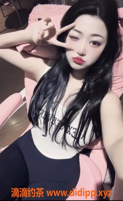 常州楼凤-武进嫩妹雨萌，163高、104体，600/pp体验