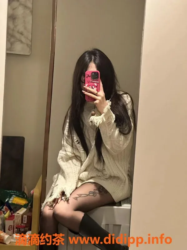 南通楼凤-崇川区SM服务，轻微K6小母狗，888元