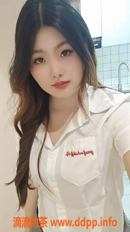 惠州楼凤资源信息,惠城区20岁笑笑，身高172cm，胸围c+，超值服务！