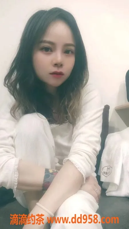 无锡楼凤-安镇新星，身高165，体重50，服务热情