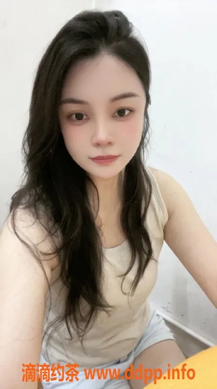 湛江楼凤-湛江豆子老师，168cm，50kg，28岁，爆制服丝袜服务