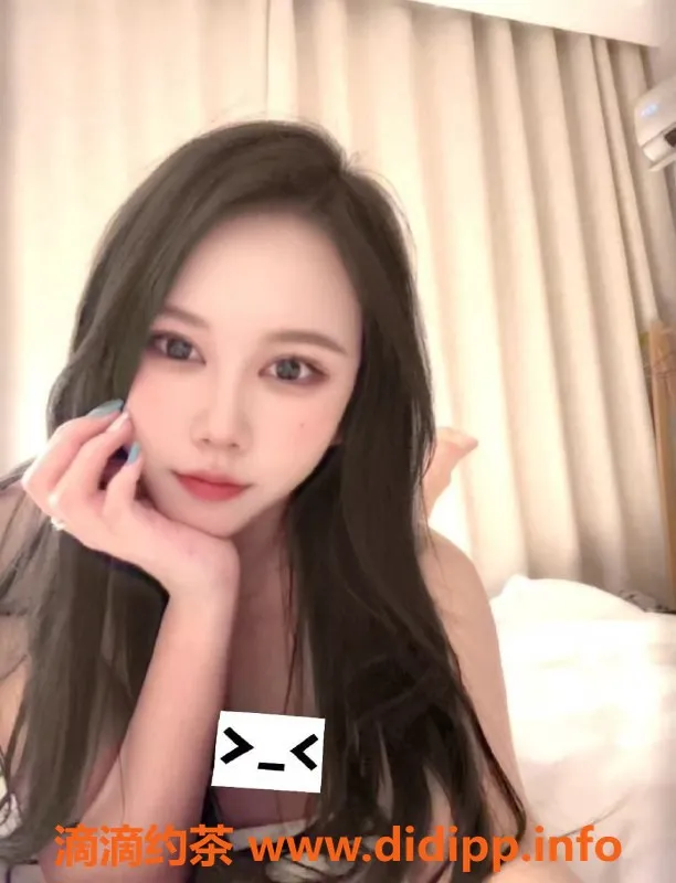 常州楼凤-常州饭饭，23岁身高163，超值600P体验