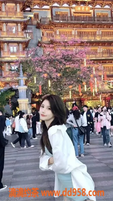 常州外围-常州山茶花 166C 04年小仙女，84斤曼妙身姿