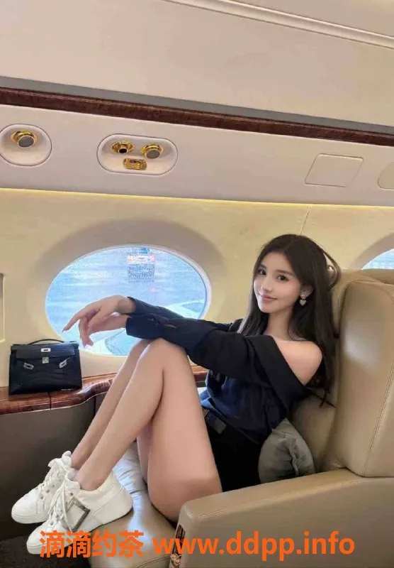 常州外围-常州山茶花，175高挑C罩杯，02年清纯可御姐